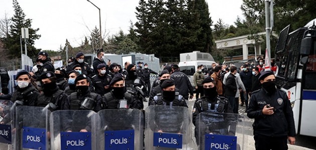 Boğaziçi Üniversitesi önündeki protestolarda 108 gözaltı  