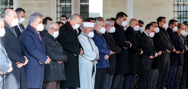 Cumhurbaşkanı Erdoğan, Hafız Abdullah Nazırlı’nın cenaze törenine katıldı