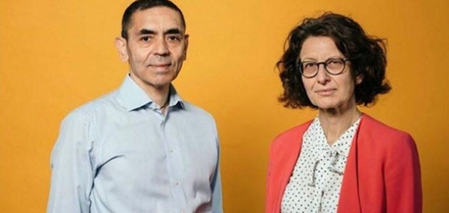 BioNTech CEO'su Şahin: Bu virüsün bizimle kalacağı çok açık