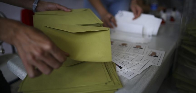 Son seçim anketi! Partilerin oy oranları dikkat çekti, 4 parti baraj altı kaldı