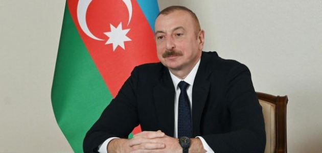 Aliyev: Ermenistan’da buhranlı vaziyet sürüyor