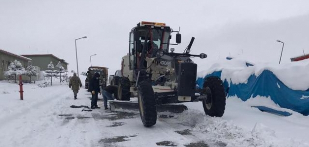 Yurdun doğusu yeniden kar altında: 27 yol ulaşıma kapandı