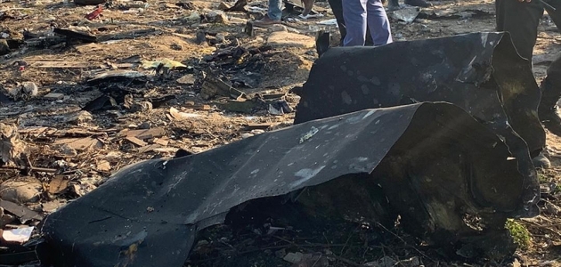 Güney Sudan’da  yolcu uçağı düştü