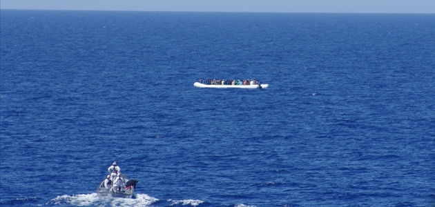 Cibuti'de kaçakçılar göçmenleri denize attı: En az 20 ölü