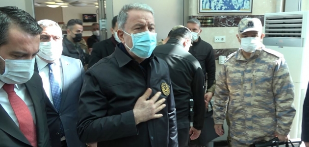 Milli Savunma Bakanı Akar: Yaralıların durumu şu an iyi ve kontrol altında