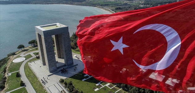 Çanakkale Şehitliği’nde 18 Mart’ta 81 Türk bayrağı göndere çekilecek