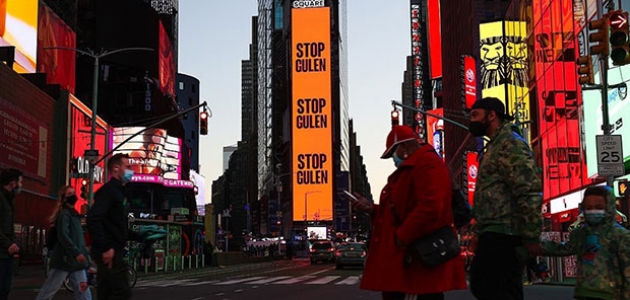 New York’un ünlü meydanında ’Gülen’i durdurun’ ilanı