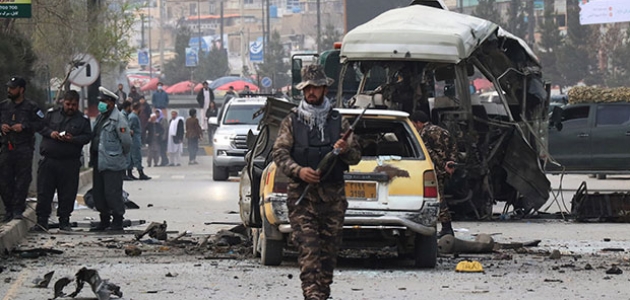 Kabil’de İletişim Bakanlığı personelini taşıyan araca saldırı: 15 yaralı