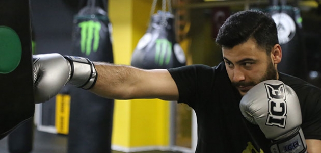 Konyalı kick boksçunun hedefi İslami Dayanışma Oyunları’nda şampiyon olmak