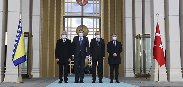 Cumhurbaşkanı Erdoğan, Bosna Hersek Devlet Başkanlığı Konseyi Başkanı Dodik’i resmi törenle karşıladı