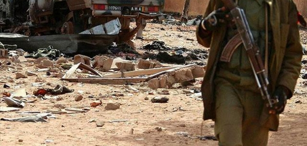 Mali’de bir karakola saldırı: 33 asker öldü