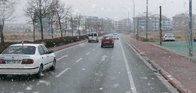 Konya'da kar yağışı etkili oldu  