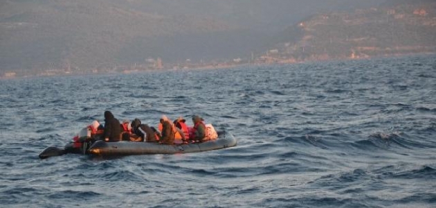 Ege’de yine Yunan zulmü: Göçmenleri kelepçeleyip denize attılar