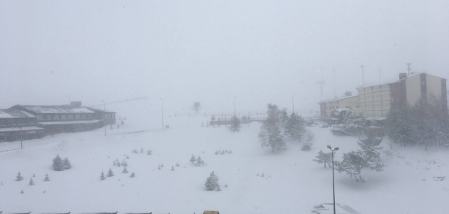 Erciyes’te kar kalınlığı 160 santimetre ölçüldü