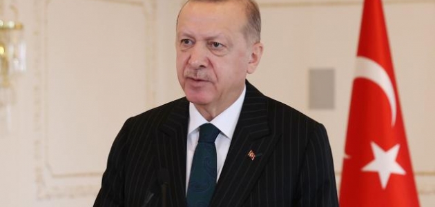 Cumhurbaşkanı Erdoğan, İslam aleminin Berat Kandili’ni tebrik etti