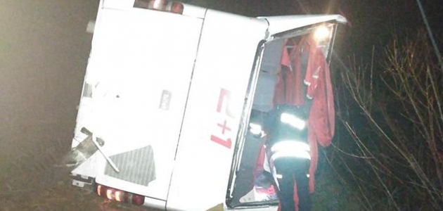 ​Sivas’ta yolcu otobüsü devrildi: 39 yaralı