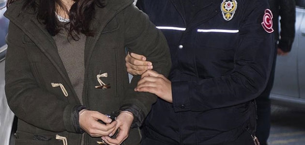 Diyarbakır’da terör örgütü PKK/KCK’nın kadın yapılanmasına yönelik operasyonda 22 şüpheli yakalandı