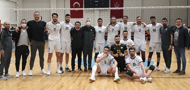 Konya Büyükşehir Belediyespor Erkek Voleybol Takımı, sezonu galibiyetle kapattı