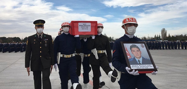 Şehit Pilot Yüzbaşı Burak Gençcelep memleketine uğurlandı