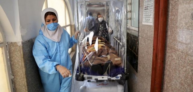 İran'da son 24 saatte 185 can kaybı 