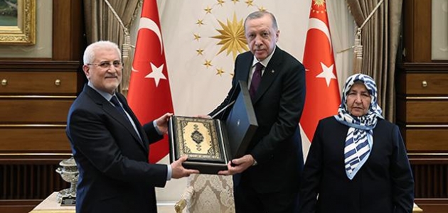 Cumhurbaşkanı Erdoğan, şehit Savcı Kiraz’ın anne ve babasını kabul etti