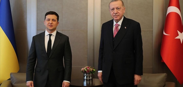 Cumhurbaşkanı Erdoğan Zelenskiy ile bir araya geldi