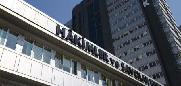 Bakan Gül, doktorla tartışan savcı için HSK'ya inceleme izni verdi