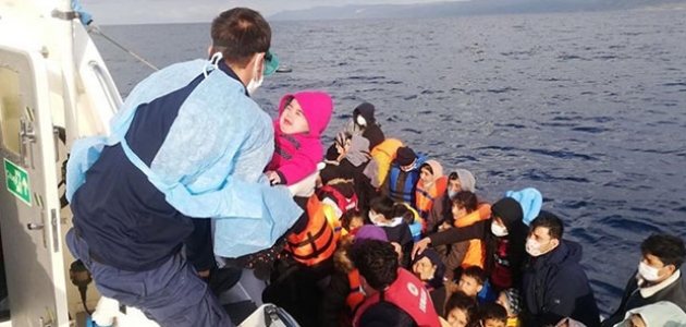 Geri itilen 110 düzensiz göçmen kurtarıldı