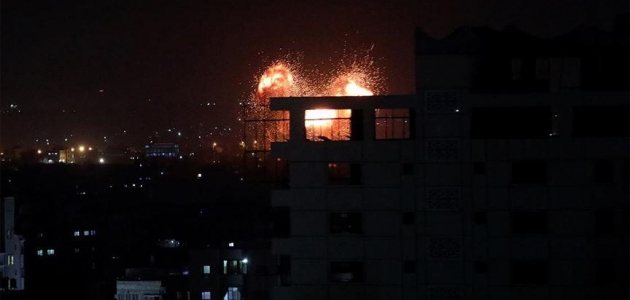 İsrail ordusundan Gazze’ye hava saldırısı