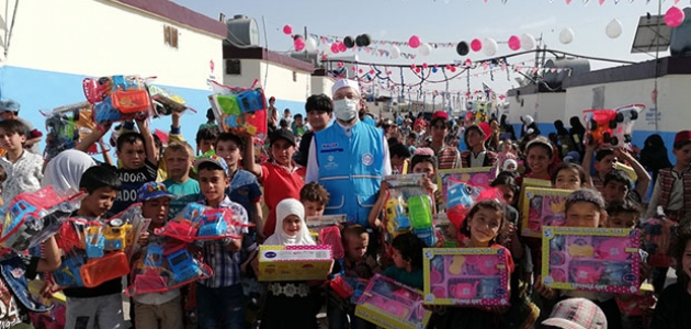 Diyanet İşleri Başkanı Erbaş, İdlib'de TDV tarafından yapılan çalışmaları inceledi