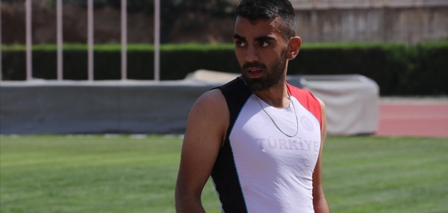 Görme engelli uzun atlamacı Abdürrahim Kılıç milli forma için ter döküyor