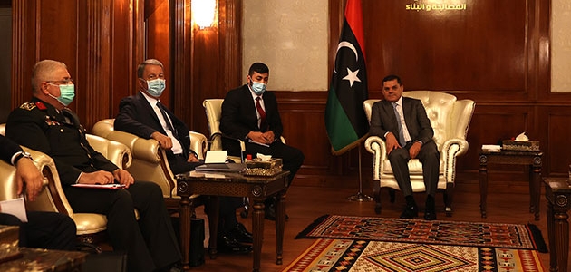 Bakan Akar Libya Başbakanı Dibeybe ile görüştü 