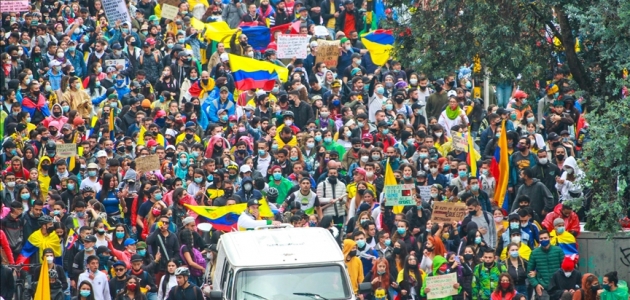 Kolombiya’daki vergi reformu karşıtı gösterilerde ölü sayısı 26’ya çıktı