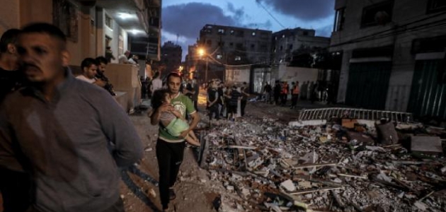 İsrail’in Gazze’ye düzenlediği saldırılarda şehit sayısı 83’e çıktı