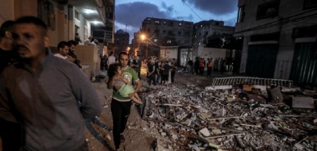 Gazze’de gece yarısından itibaren 8 kişi şehit oldu