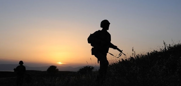 Sızma girişiminde bulunan 4 PKK’lı terörist yakalandı