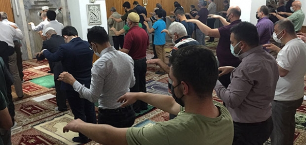 Konya’da kuraklığa karşı camilerde yağmur duası edildi