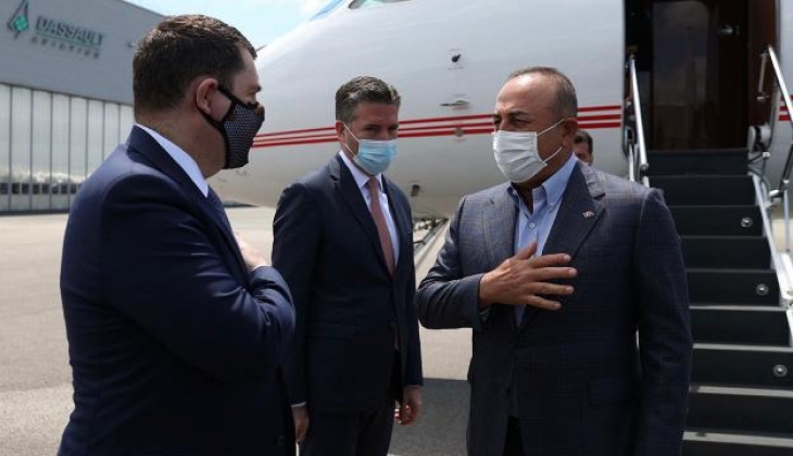 Dışişleri Bakanı Çavuşoğlu Paris'te