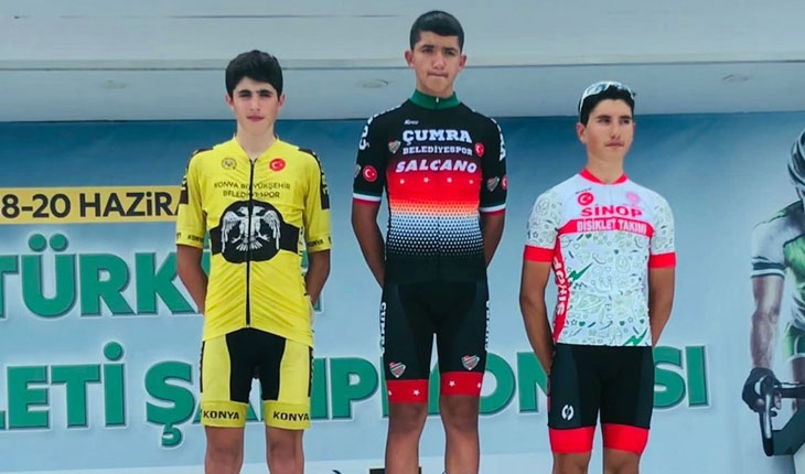 Mustafa Kollu'dan bisiklette Türkiye ikinciliği