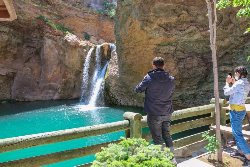 Doğaseverlerin uğrak noktası: Çetmi Şelalesi