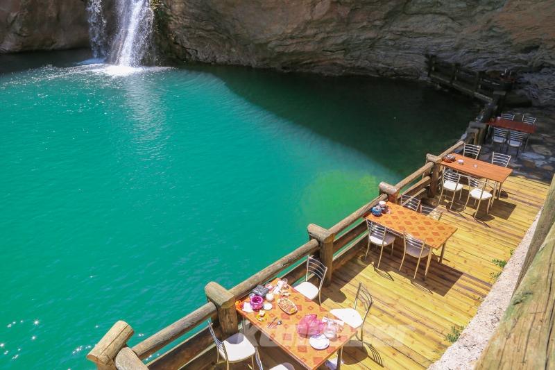 Doğaseverlerin uğrak noktası: Çetmi Şelalesi