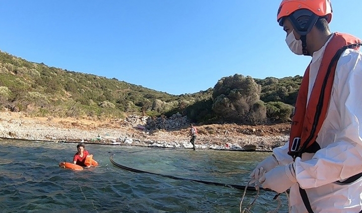 Yunanistan'ın ittiği 3 düzensiz göçmen yüzerek Kuşadası'na çıktı