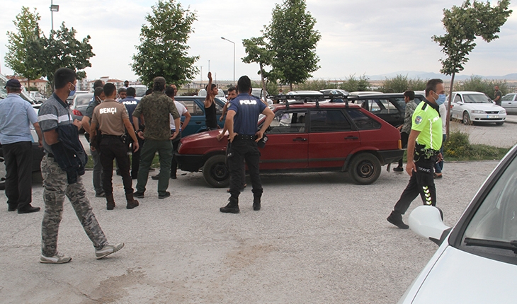 Konya’da kurşunlanan otomobilin sürücüsü yaralandı