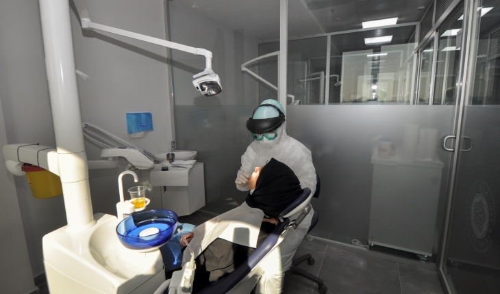 NEÜ Diş Hekimliği Fakültesi ilkleri başarmaya devam ediyor