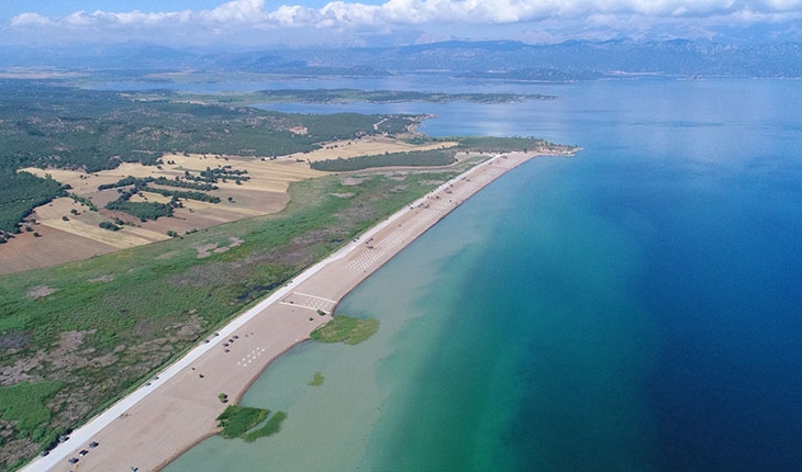 Karaburun Plajı açıldı