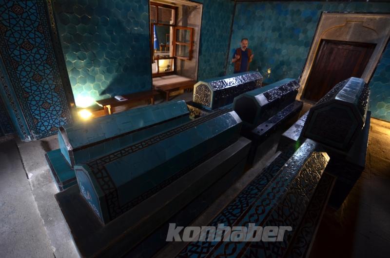 Selçuklu mimarisinin kalbi Konya, kültür varlıklarıyla turistlerin ilgisini çekiyor