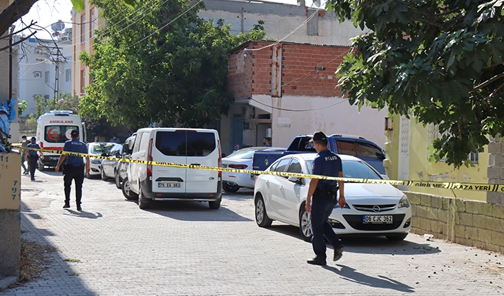 Bir kişi eşini silahla yaraladıktan sonra intihar etti