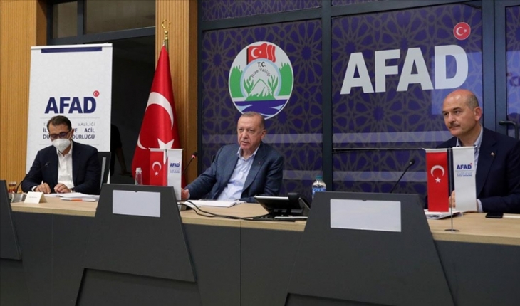 Cumhurbaşkanı Erdoğan, Rize'deki sele ilişkin yetkililerden bilgi aldı
