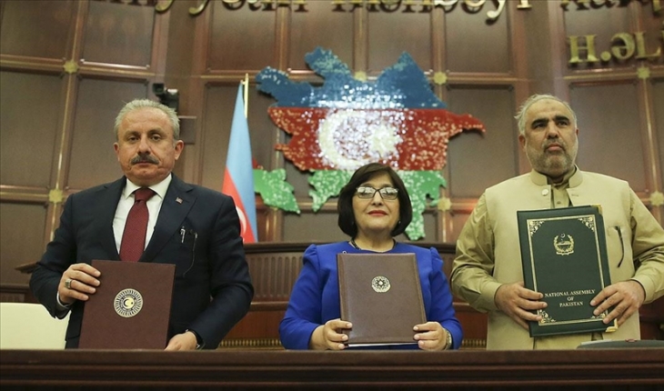 Azerbaycan-Pakistan-Türkiye parlamento başkanları Bakü Beyannamesi’ni kabul etti