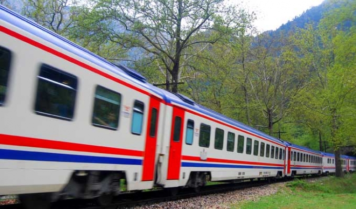 TCDD Taşımacılık AŞ'den İzmir'deki tren seferlerine ilişkin açıklama